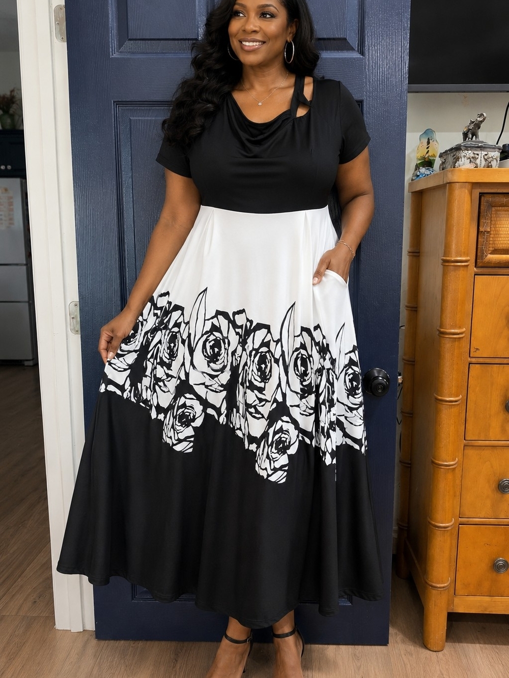 Black & White Floral Maxi Dress with Pocket